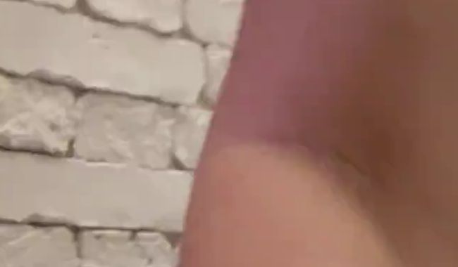 Download: NewSexyLesbi - Ich probiere neue Höschen an !