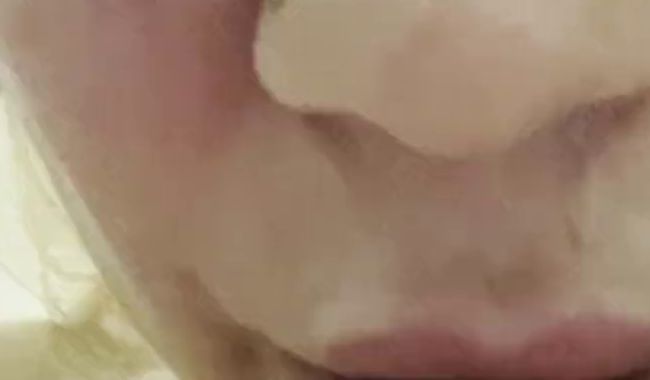 Download: NewSexyLesbi - Wie schön es ist, eine Brustwarze zu saugen.