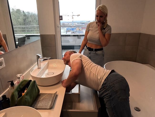 Download: Nicix-Fetish - HANDWERKER-TRICK | So überzeuge ich JEDEN Nachbarn, sein XXL-ROHR zu verlegen!