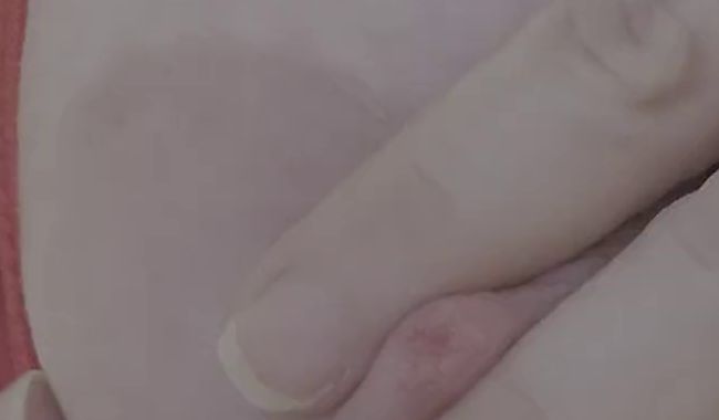 Download: Nicole34oal - Massiere meine Brüste für dich