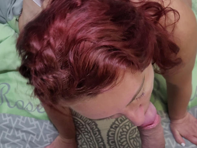 Download: Nikki-Holland - Überraschte Schwiegermutter hilft mir