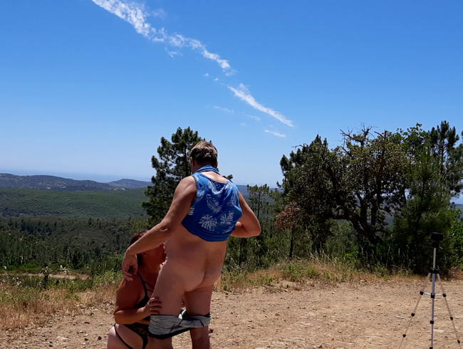 Download: Nikki-Holland - Outdoor-Gesichtsbehandlung Anfrage hinter den Kulissen