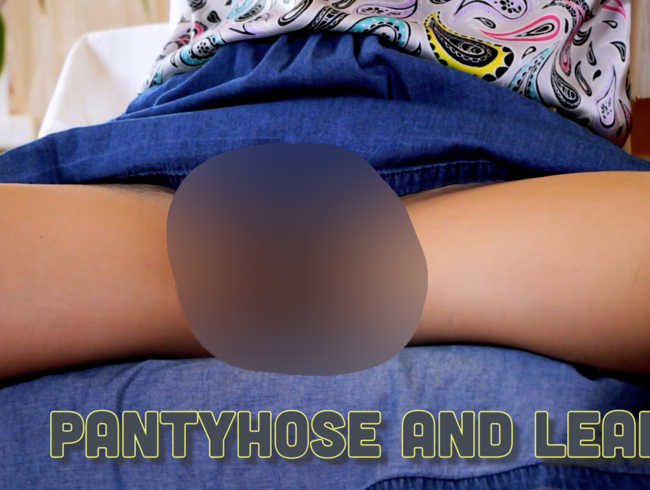 Download: NikkiLexx - Strumpfhose und Blatt