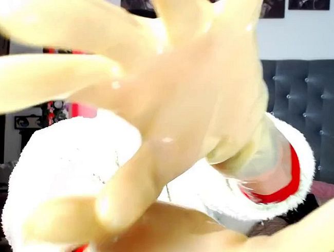 Download: Nina_Bond - Natural Born Fetichist Teil 1Pelzmantel + Roter Latex-Catsuit + Chirurgische Latexhandschuhe 0,4 mm
