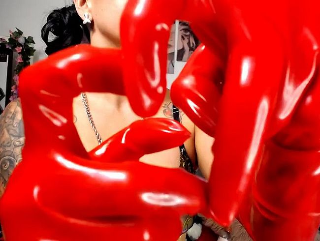 Download: Nina_Bond - ROTE LANGE HANDSCHUHE AUS LATEX FETI$H