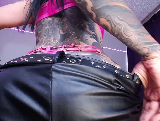 Download: Nina_Bond - Schau dir an, was du verpasst, du kleiner Loser!