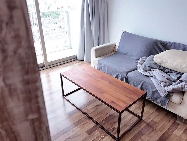 Download: Nipplegirl - Der Stiefsohn benutzte seine Stiefmutter, um seinen Samen zu entziehen.