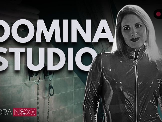 Download: NoraNoxx - Begleite Nora Noxx ins Dominastudio
