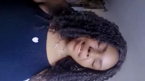 Download: Notorious_boobs - Mit meinen riesigen Brüsten spielen?