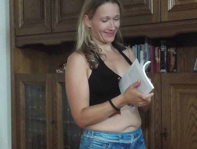 Download: NymphoNora - Spermakochbuch