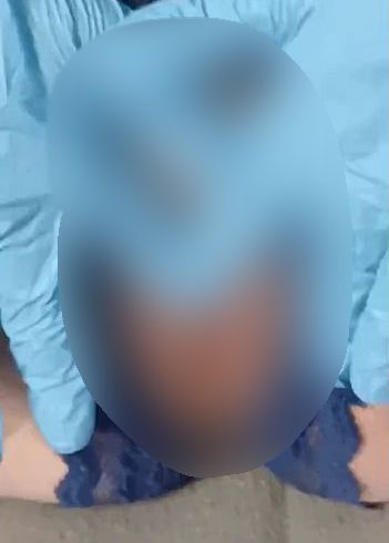 Download: Oktopussy100 - Geile blaue Handschuhe