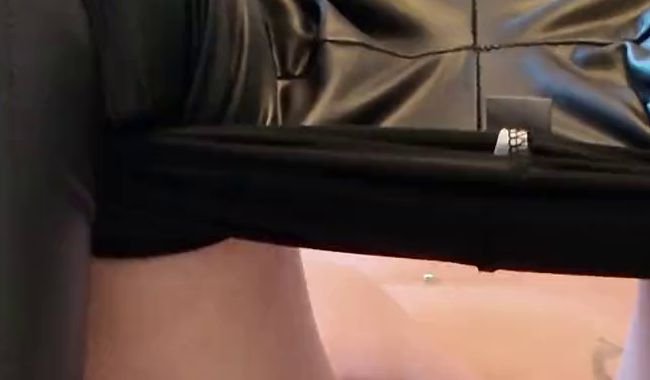 Download: Only_Mira - Lederleggins & geheime Spielzeuge – Ich habe die Leggins nicht mal ausgezogen