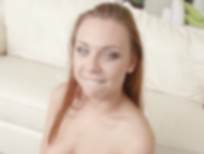 Download: OrnellaX - Mega Gangbang mit 4 Schwänzen bis meine Löcher glühen!!!