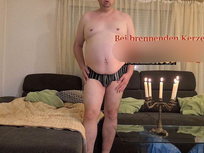 Download: Pasci1980 - Bei brennenden Kerzen wichse ich von Herzen - Teil 2