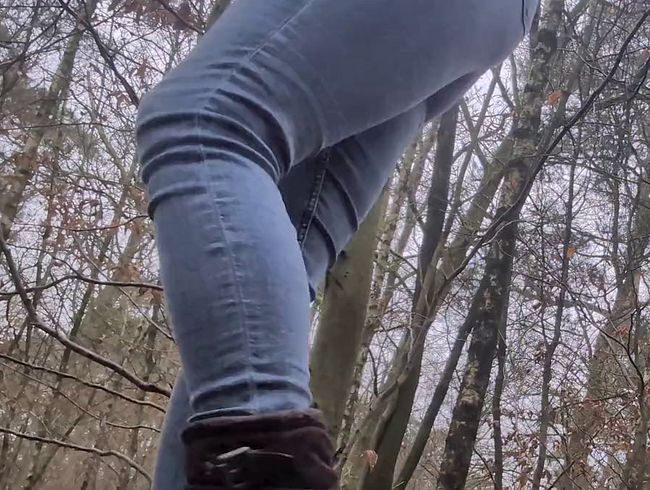 Download: PiaRose_007 - NS! Für meine NS Liebhaber was ganz besonderes...Heute im Wald, ob mich jemand gesehen hat ?