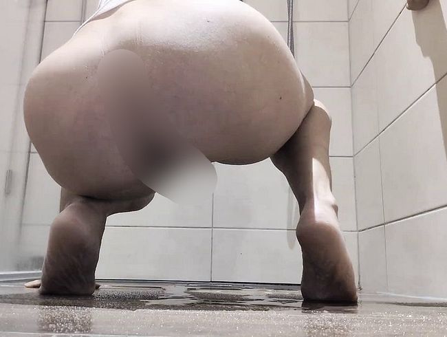 Download: PiaRose_007 - NS! Für meine NS Liebhaber habe ich mir was ganz besonderes ausgedacht! Golden shower :-*