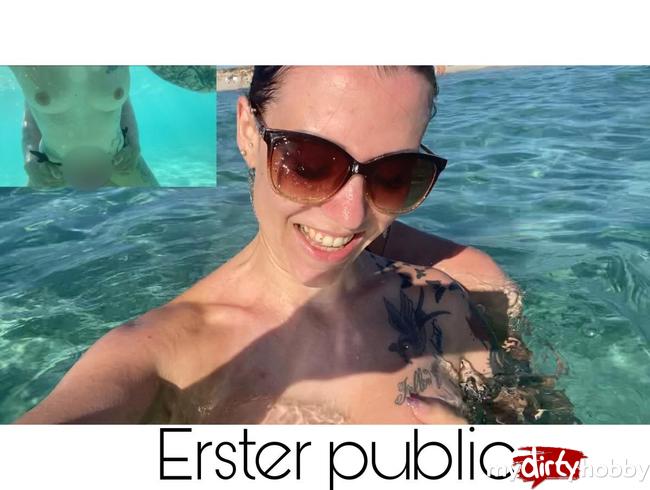Download: Pia_July - Erster public Unterwasserfick!