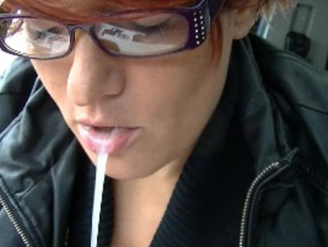 Download: Popp-Sylvie - Wahnsinns Blowjob im Auto