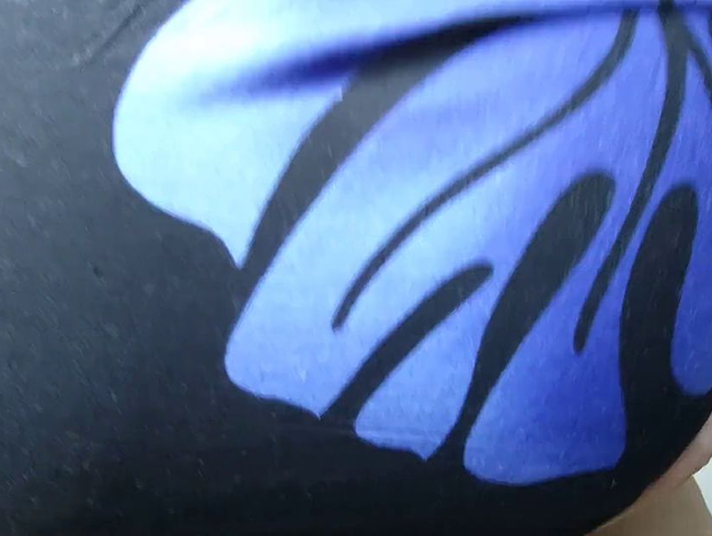 Download: PrimaBallerina2015 - Pussy in Nahaufnahme schön verwöhnen lassen mit Öl usw