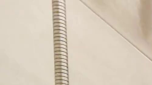 Download: PrimaBallerina2015 - Sexy Outfit, Kette, Nippelsauger und auf die grüne Gurke gepinkelt