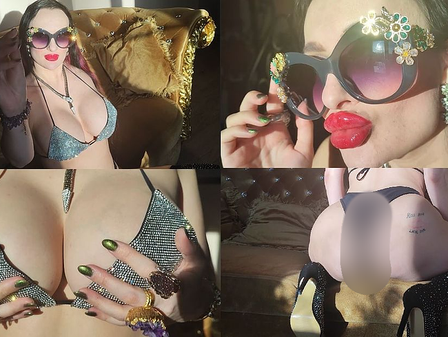 Download: Princess18xxx - Glänzender Bikini beim Ficken