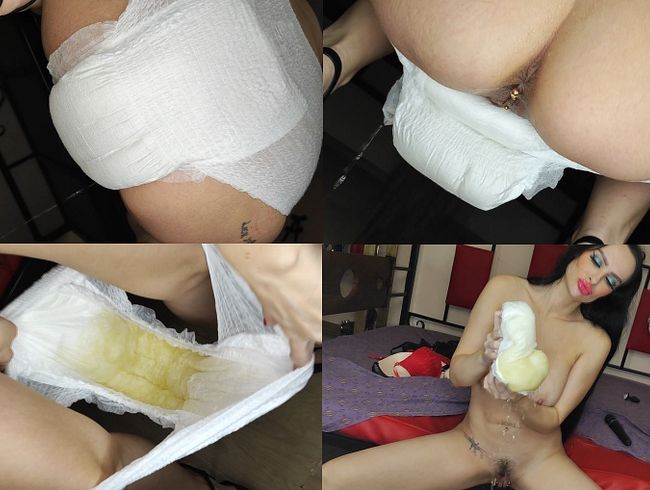 Download: Princess18xxx - Windeln mit sexy Dessous anprobieren und in eine Windel pinkeln