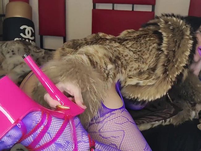 Download: Princess18xxx - Fur Goddess bietet grausame verbale Demütigung, SPH und Pignose