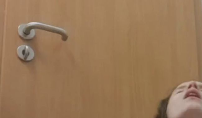 Download: PrincessLilly26 - Mein Dildo und ich treten das erste mal hier in Erscheinung hihi