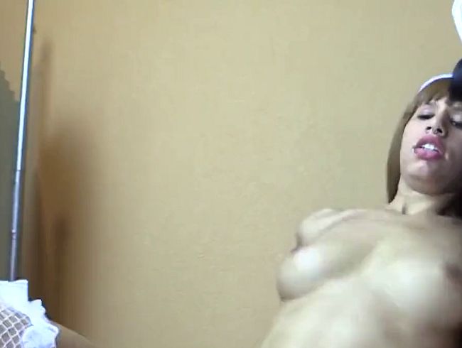 Download: PrivatePornGirls - Sperma für die Krankenschwestern Amanda und Carmela