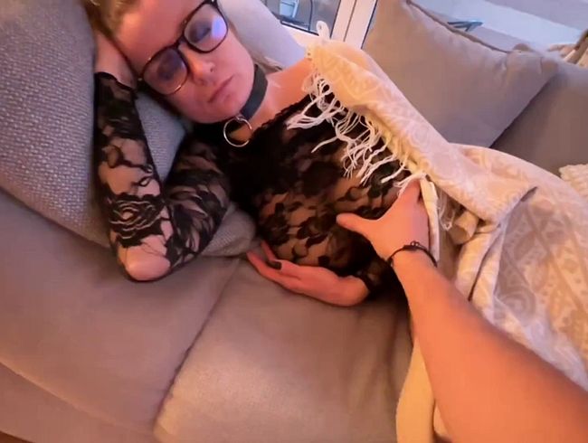 Download: PureStepMom - Stiefmutter wird vom riesigen Schwanz ihres Stiefsohns geweckt