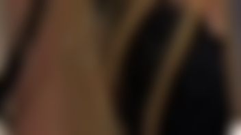 Download: PureStepMom - Geile Stiefmutter fickt das Waschbecken