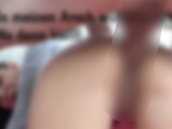 Download: Queen-of-Tits - In meinen Arsch willst du ficken? Na dann los!!!!!