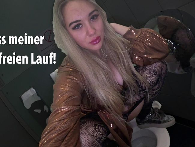 Download: Queen_Of_Bdsm_vipDom - Mein geilster Piss auf der öffentlichen Toilette!
