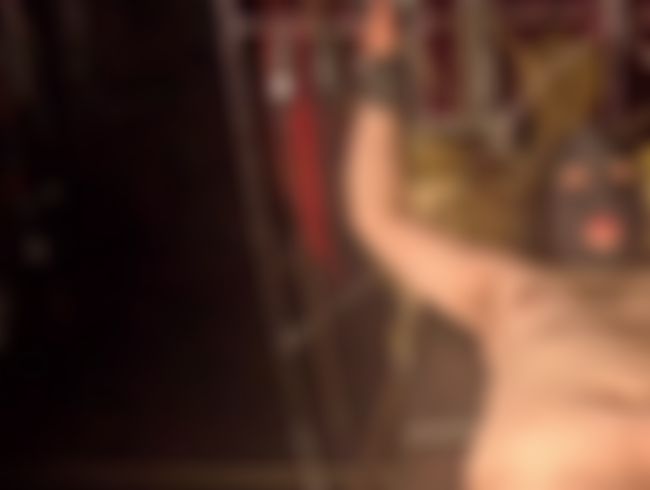 Download: Queen_of_Bdsm_vipDom - Reizstrom tut deinem notgeilen Schwanz gut !