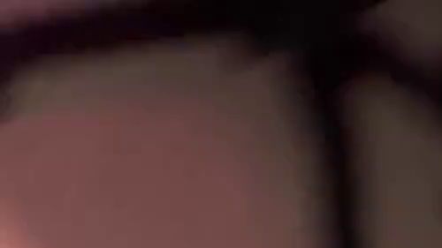 Download: RaspberryCrush123 - Ohne Blowjob will er nicht ins bett - unglaublich er wichst einfach weiter