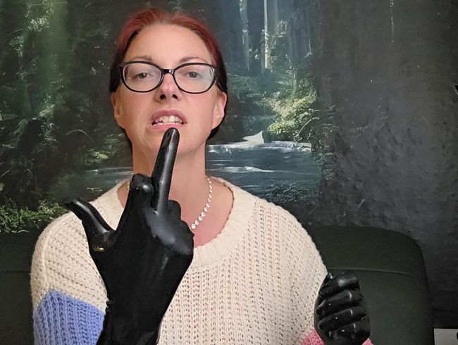 Download: Red-Jayde - Erstes Latex Video... meine Ana*hur* muss gef* werden