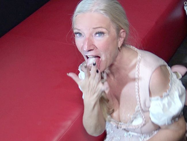 Download: RosellaExtrem - Mein XXL- Sperma-Anstich in einem Pornokino in Bayern! Teil 8