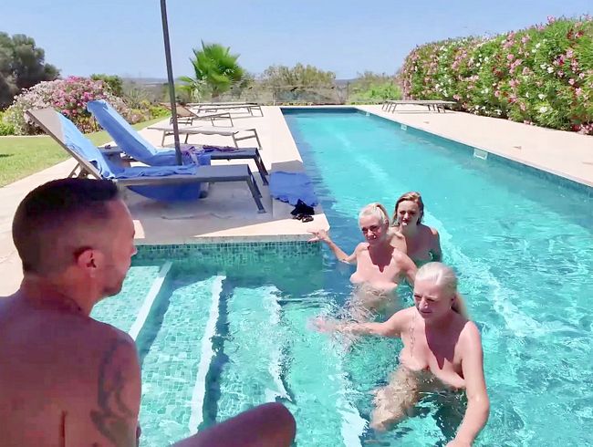 Download: RosellaExtrem - 3 dauerfeuchte Muschis am Hotelpool!!! Teil 3