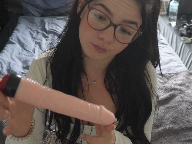 Download: Roxi_black - Passt der da überhaupt rein ? Ich probiere es mit dir aus !