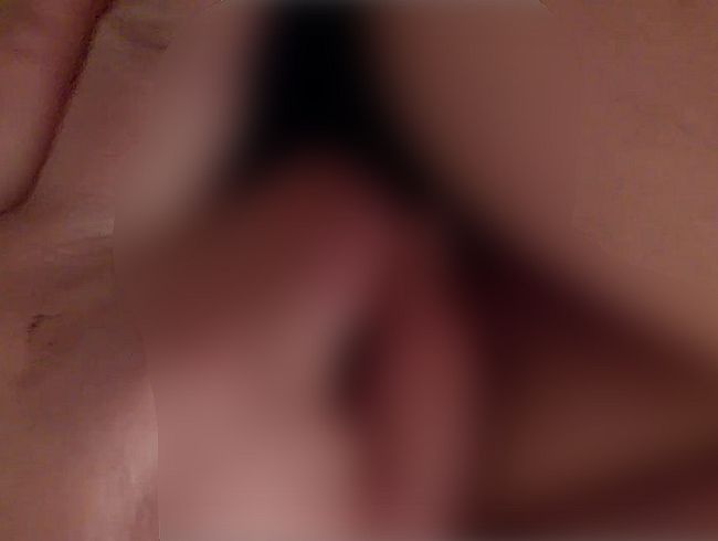 Download: Ruby-Sunday - Mit dem Vibrator bespielt und gefingert