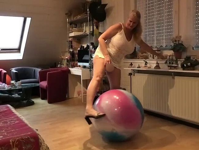 Download: SEX4ALL - Hüpfen in Heels