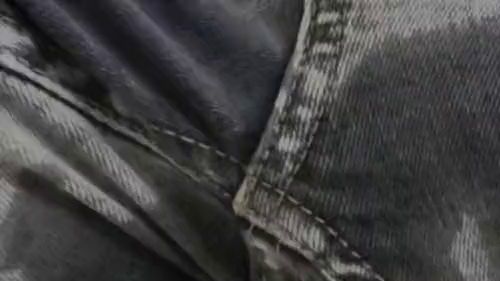 Download: SEX4ALL - geil in die Jeans gepinkelt