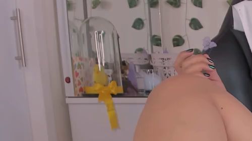 Download: SHAROM - Masturbation mit meinem großen Dildo