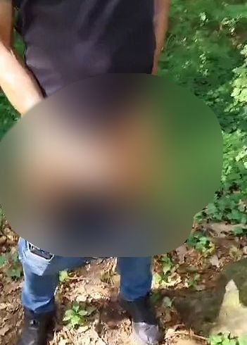 Download: Sachsen-Rico - Oudoor Piss Video im Wald