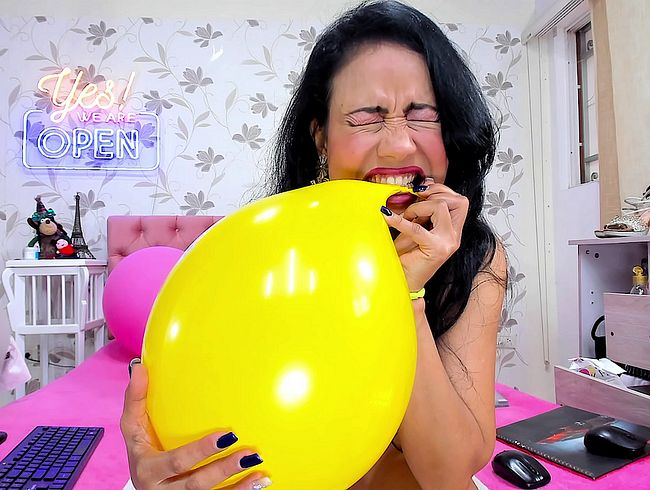 Download: SamantaDark4u - Luftballons aufblasen, reiben und platzen lassen.