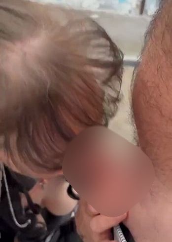 Download: Sandy-366 - LostPlace blasen ohne Gummi entöich mal wieder ein Schwanz