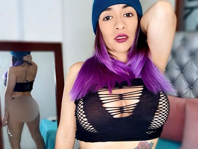 Download: SantaY - Ich öffne mich auf diese Weise, wenn ich es nicht mehr aushalte.