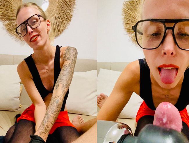 Download: Sarah-doll - Schwanz massage mal anders Stiefbrunder war so geil volle Besamung spermaladung für mich :)
