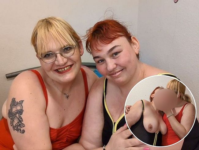 Download: Sarah_Sofia - Sex im Badeanzug: geleckt, gefingert und Anal mit Dildo gefickt