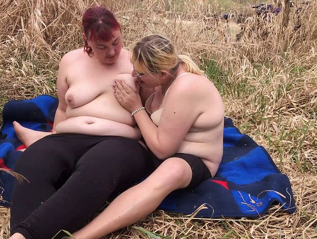 Download: Sarah_Sofia - Natursekt Outdoor – Lustvolle Freiheit unter freiem Himmel